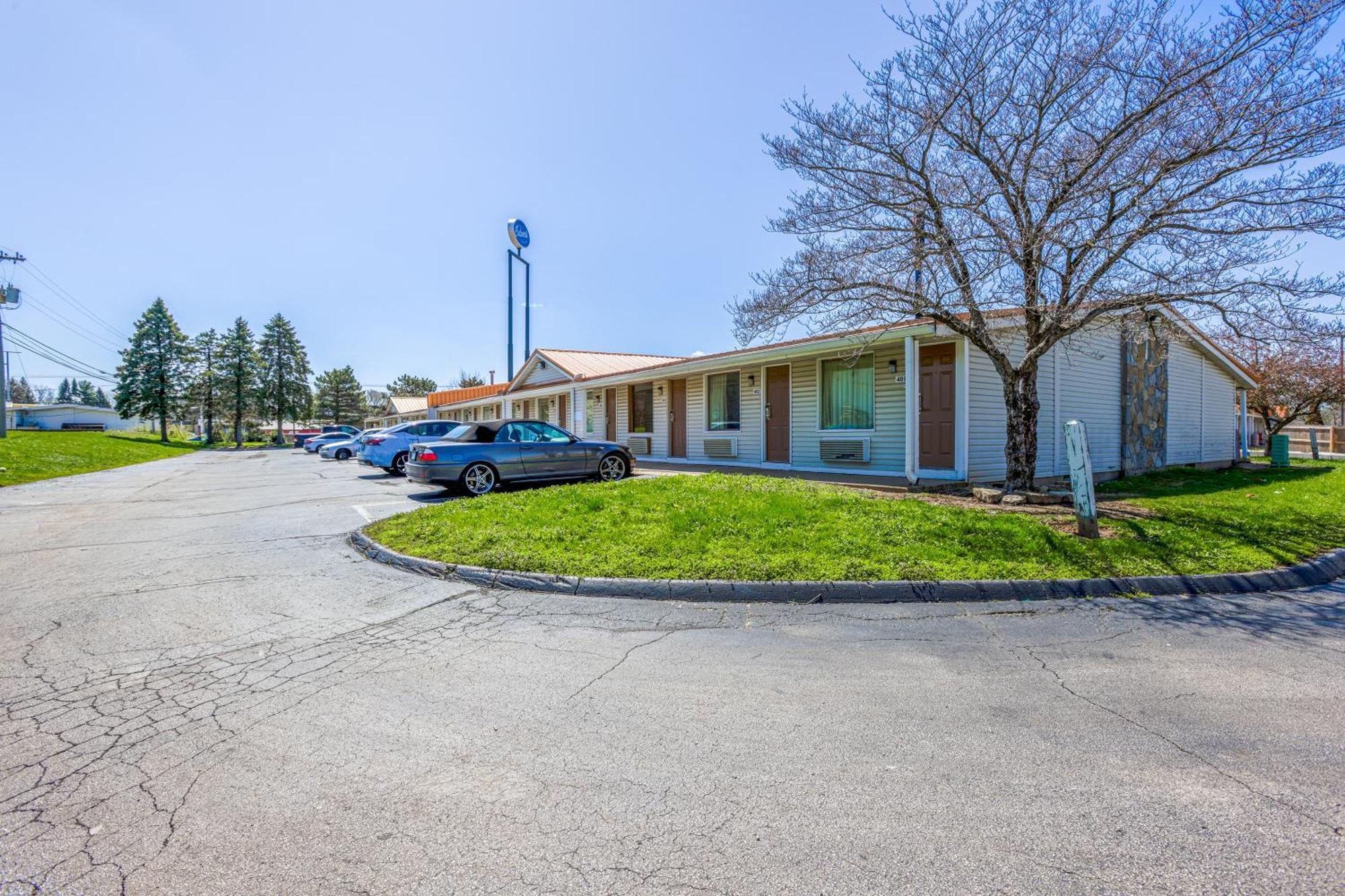 Cozy Garden Inn By Oyo Hwy 40 Richmond Exterior photo